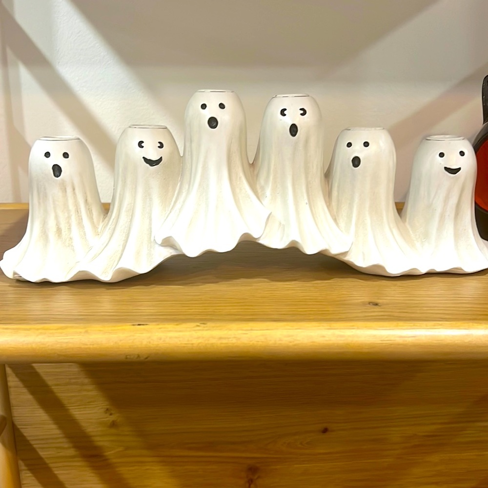 Halloween 2022 ghost candle holder.    Hey boo